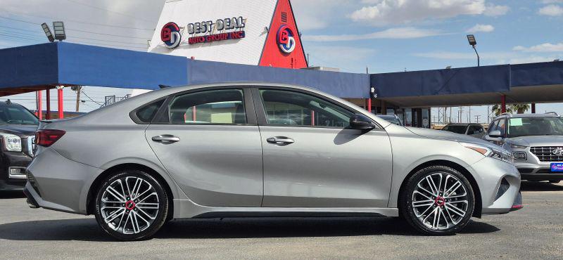 2022 Kia Forte GT Manual