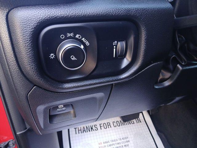 2024 Ram 1500 Laramie Crew Cab 4x2 5'7" Box
