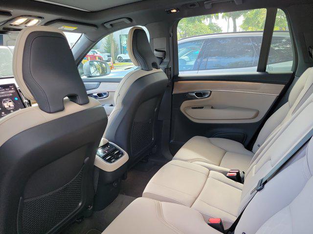 2026 Volvo XC90 Plus, B6 AWD Gas (mild hybrid), Gasoline, Bright, 7 Seats
