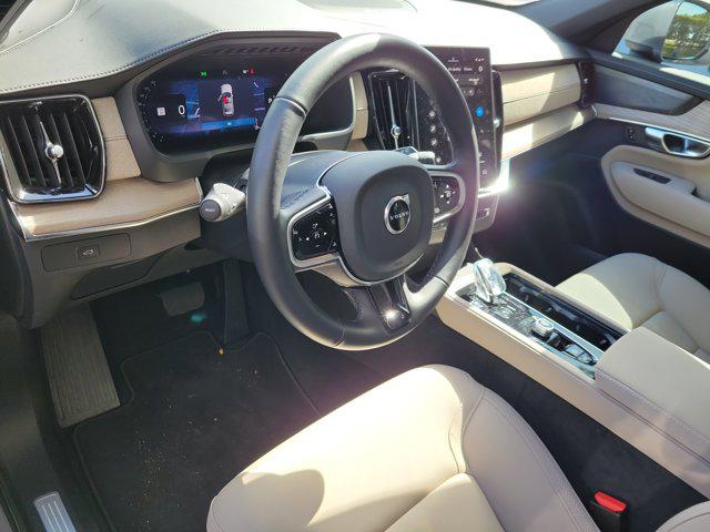 2026 Volvo XC90 Plus, B6 AWD Gas (mild hybrid), Gasoline, Bright, 7 Seats