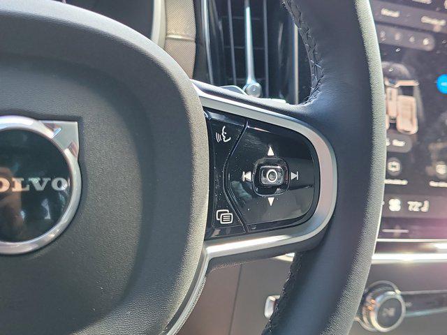 2026 Volvo XC90 Plus, B6 AWD Gas (mild hybrid), Gasoline, Bright, 7 Seats