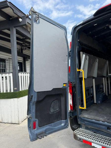 2019 Ford Transit Extended Length w/Sliding Side Door w/LWB