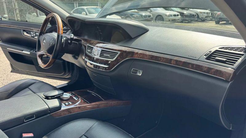 2010 Mercedes-Benz S 550 S 550