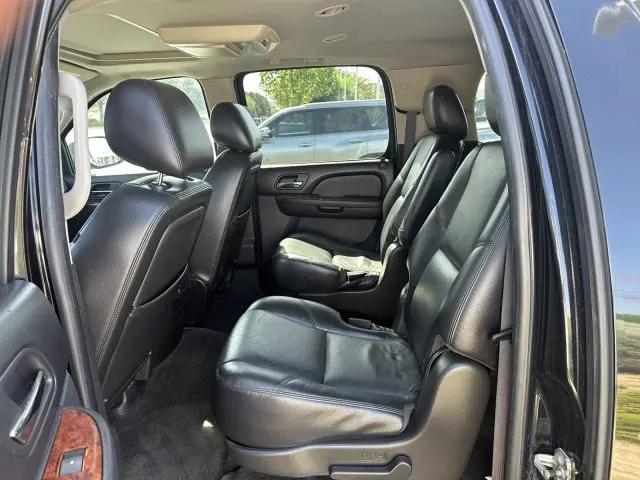 2011 Chevrolet Suburban LTZ