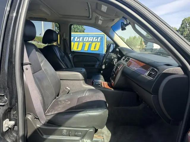2011 Chevrolet Suburban LTZ