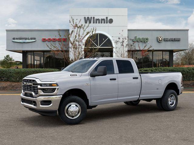 2026 RAM Ram 3500 RAM 3500 TRADESMAN CREW CAB 4X4 8 BOX