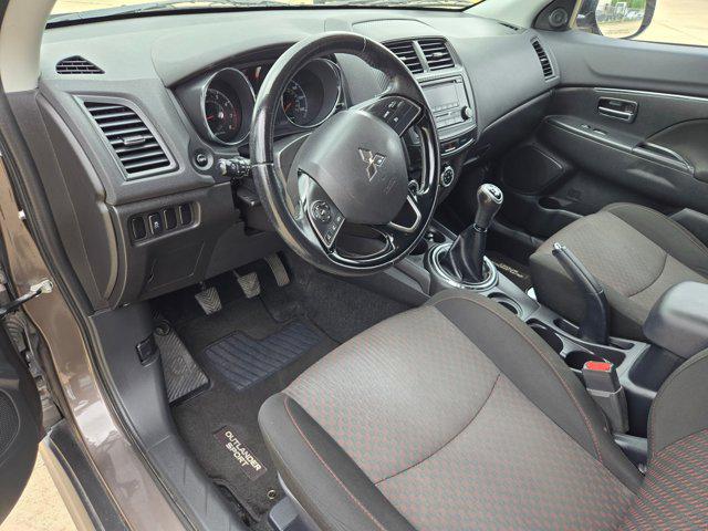 2017 Mitsubishi Outlander Sport ES 2.0
