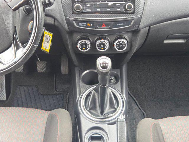 2017 Mitsubishi Outlander Sport ES 2.0