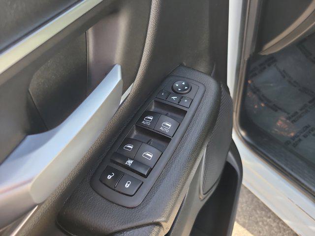 2024 Ram 1500 Big Horn Crew Cab 4x4 5'7" Box