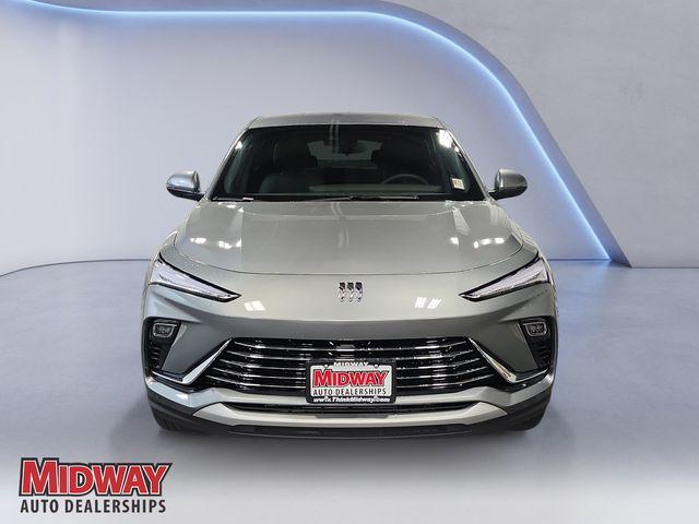 2026 Buick NV Preferred FWD