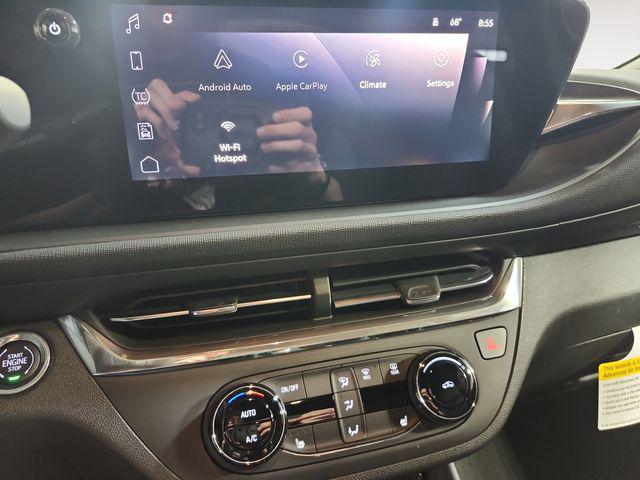 2026 Buick NV Preferred FWD