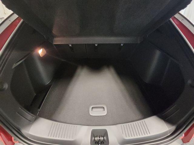 2026 Buick NV Preferred FWD