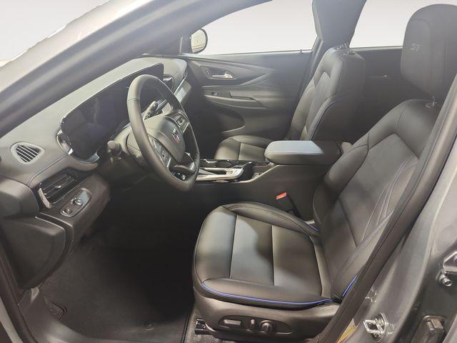 2026 Buick NV Sport Touring FWD