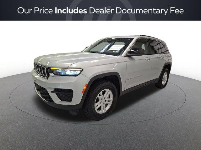 2025 Jeep Grand Cherokee Laredo 4x4 2025 Jeep Grand Cherokee Laredo 4x4