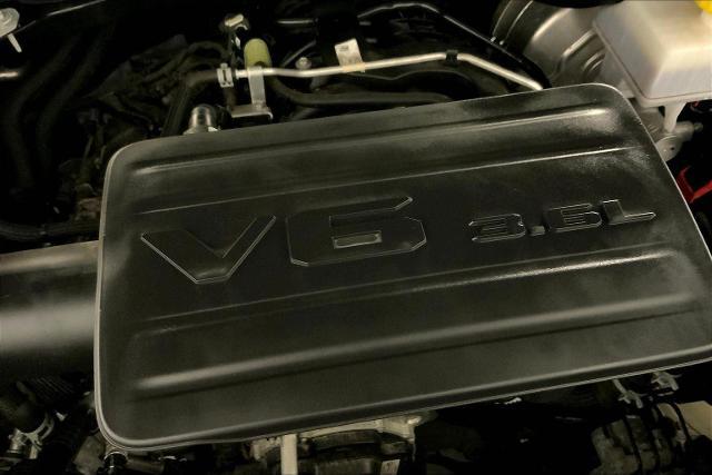2022 Ram 1500 Big Horn Crew Cab 4x4 57 Box