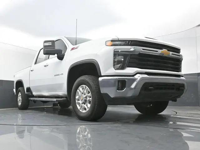 2025 Chevrolet Silverado 2500HD 4WD Crew Cab Standard Bed LT for sale in McAlester, OK