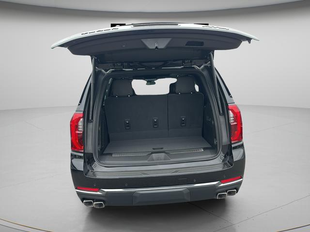 2026 GMC Yukon 4WD AT4
