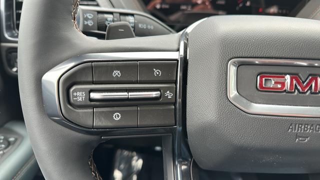 2026 GMC Yukon 4WD AT4