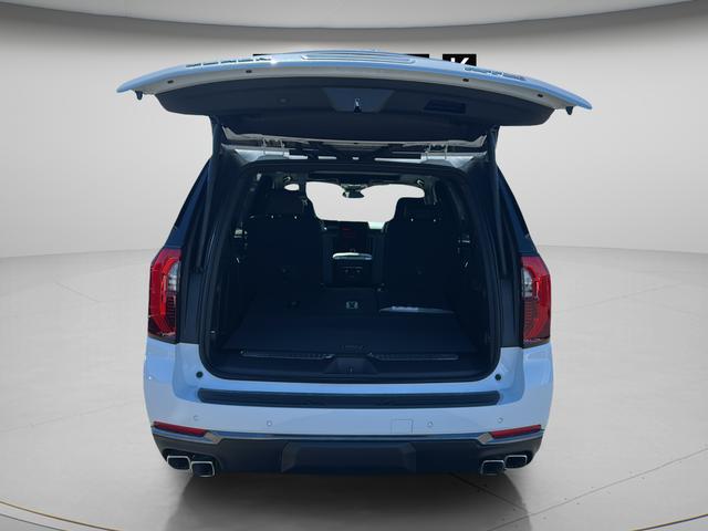 2026 GMC Yukon 4WD AT4