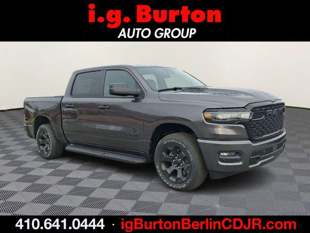 2026 RAM Ram 1500 RAM 1500 EXPRESS CREW CAB 4X4 57 BOX