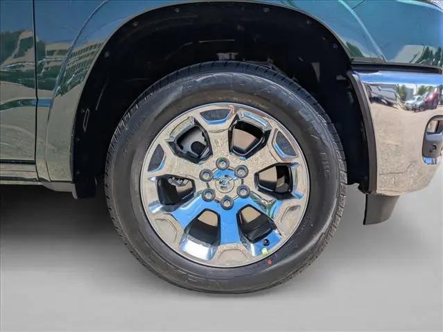 2026 Ram 1500 Big Horn Crew Cab 4x4 64 Box