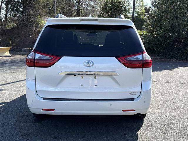 2020 Toyota Sienna Limited Premium