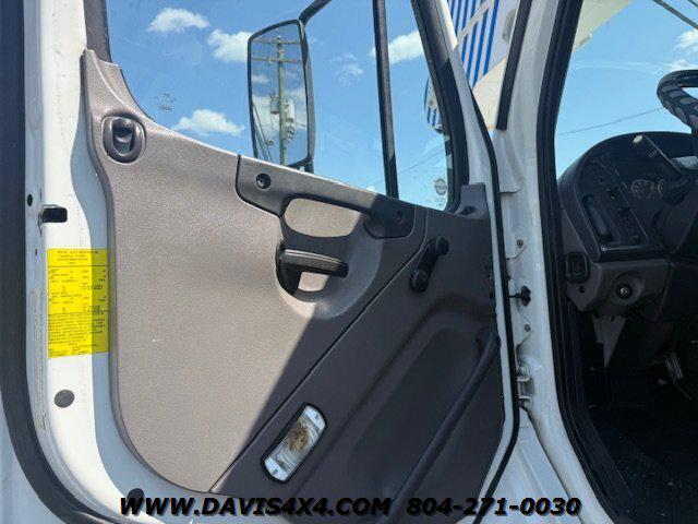 2015 Freightliner M2 Bucket Truck