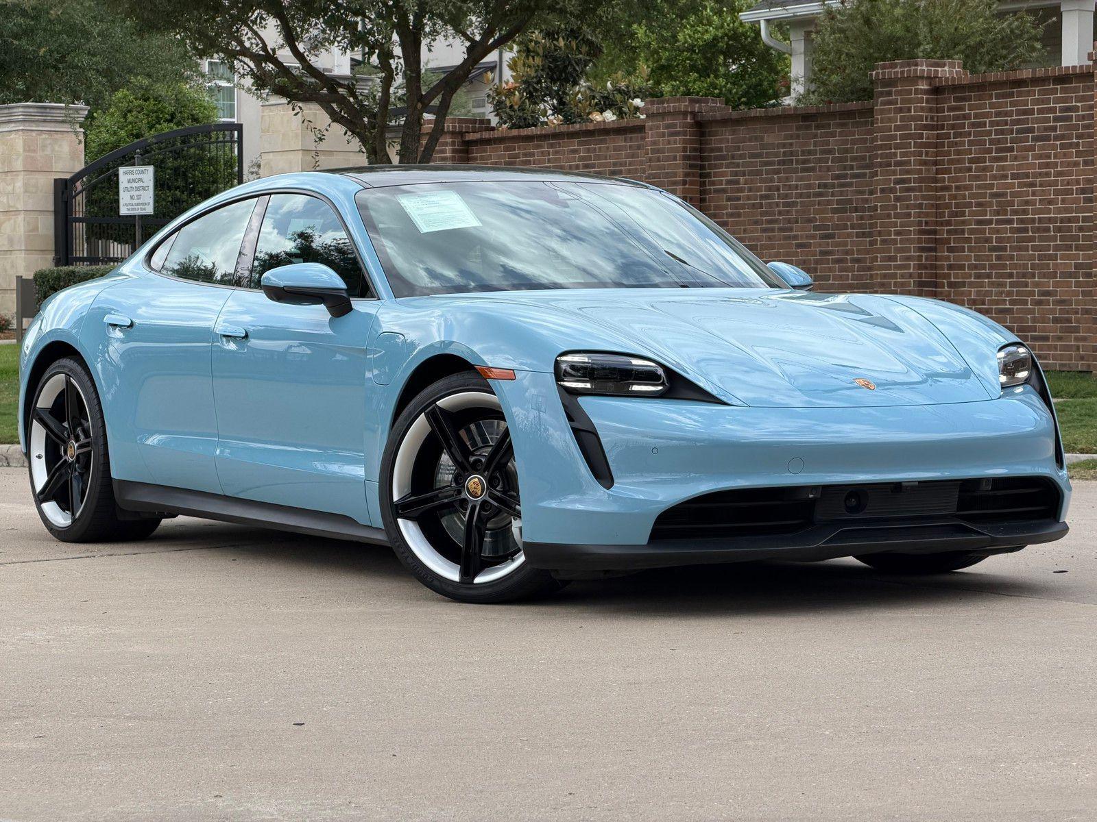 /2024 Porsche Taycan