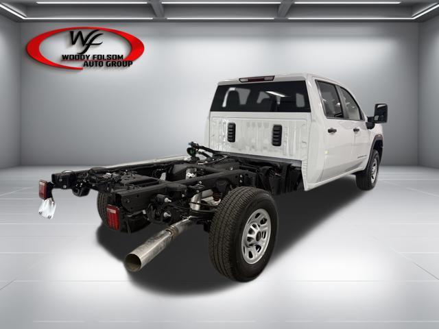 2026 GMC Sierra 3500HD Crew Cab, Long Bed, Pro Dual Rear Wheel, 4WD