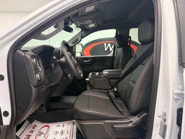 2026 GMC Sierra 3500HD Crew Cab, Long Bed, Pro Dual Rear Wheel, 4WD