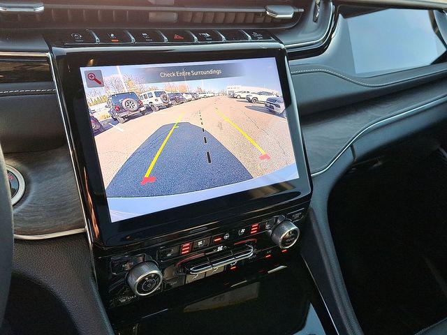 2023 Jeep Grand Cherokee L Overland 4x4