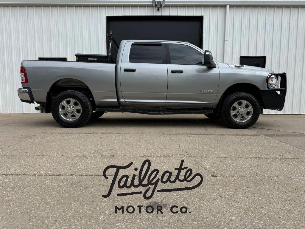 2023 RAM 2500 Big Horn 4X4 Crew Cab SWB's photo