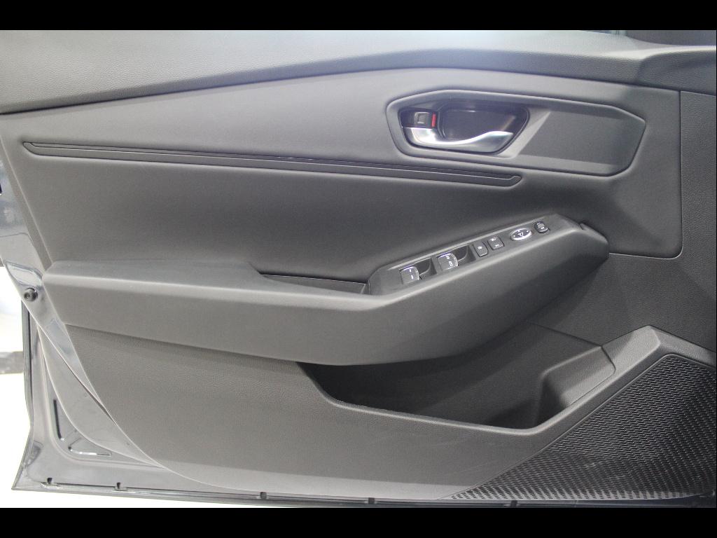 2025 Honda Accord SE - Photo 15