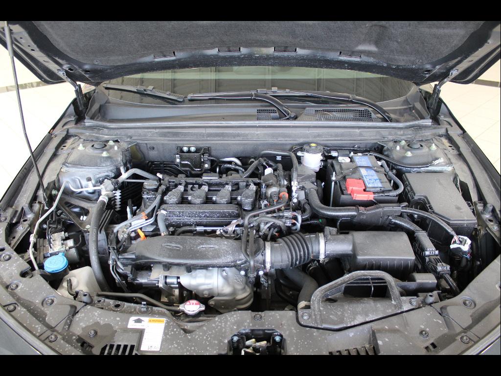 2025 Honda Accord SE - Photo 30