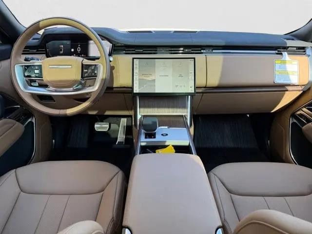 2026 Land Rover Range Rover P530 SE 7 Seat