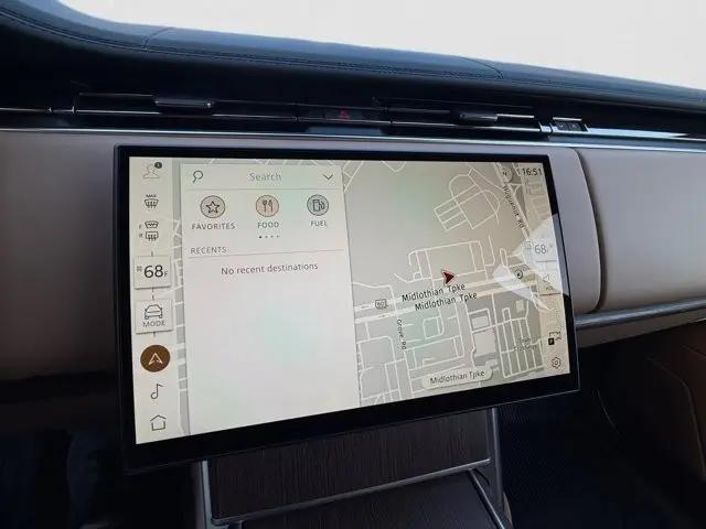 2026 Land Rover Range Rover P530 SE 7 Seat