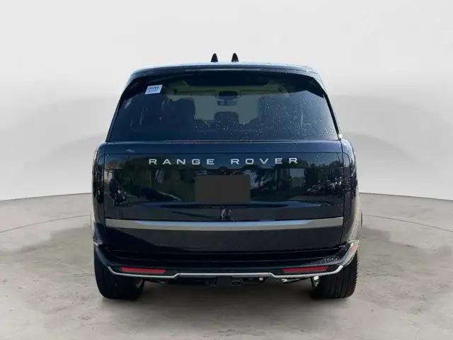 2026 Land Rover Range Rover P530 SE 7 Seat