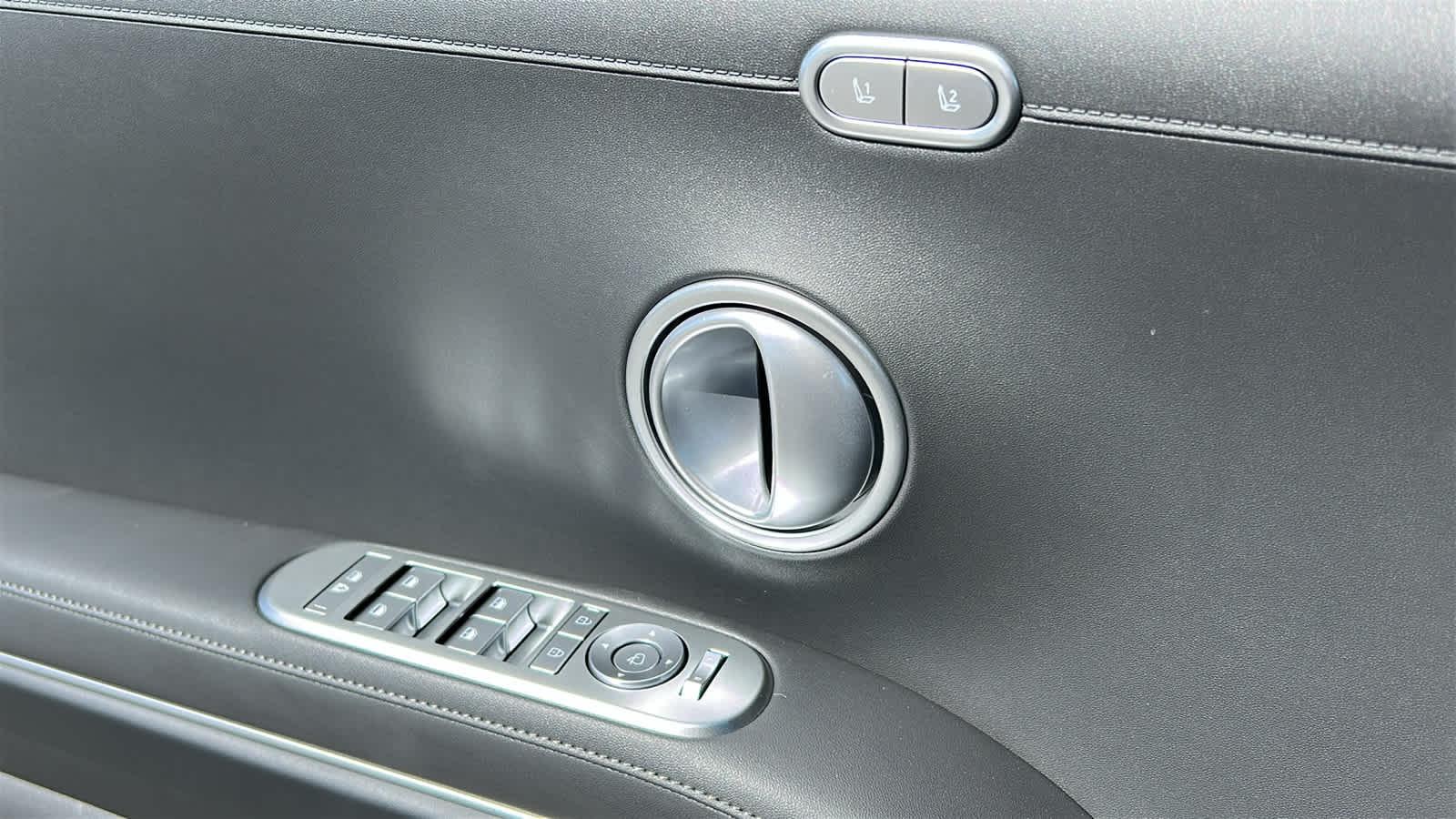 New 2026 Classy Blue Pearl Hyundai Blue SEL Premium 7P image 52