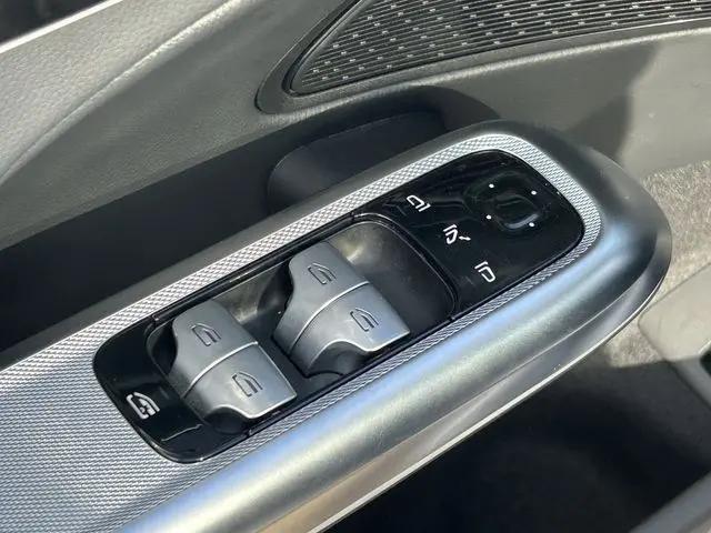 2025 Mercedes-Benz E 350 E 350