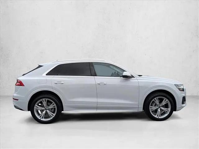 2023 Audi Q8 Premium Plus 55 TFSI quattro Tiptronic
