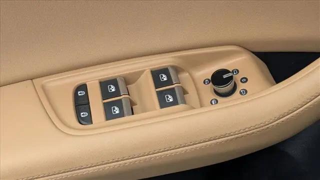 2023 Audi Q8 Premium Plus 55 TFSI quattro Tiptronic