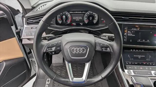 2023 Audi Q8 Premium Plus 55 TFSI quattro Tiptronic