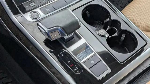 2023 Audi Q8 Premium Plus 55 TFSI quattro Tiptronic