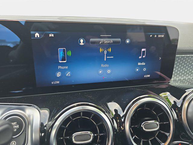 2025 Mercedes-Benz GLB GLB 250