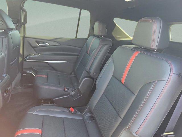 2026 Chevrolet Traverse FWD RS