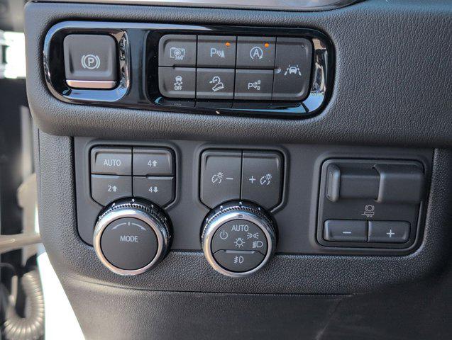 2026 GMC Yukon XL 4WD Denali