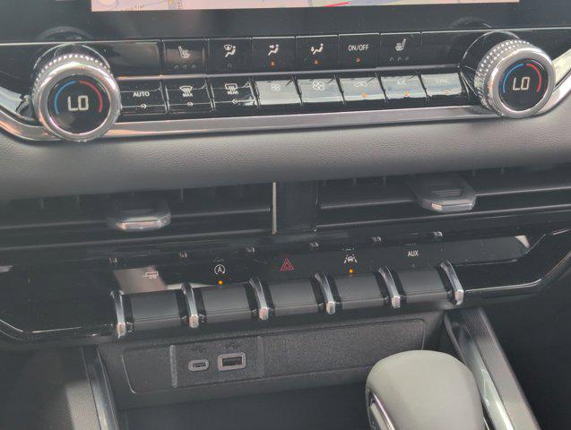 2026 GMC Canyon Elevation, RWD