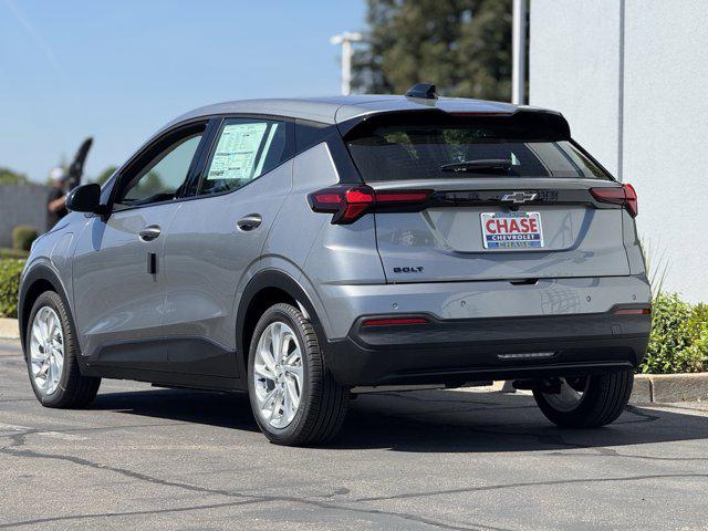 2027 Chevrolet Bolt LT FWD