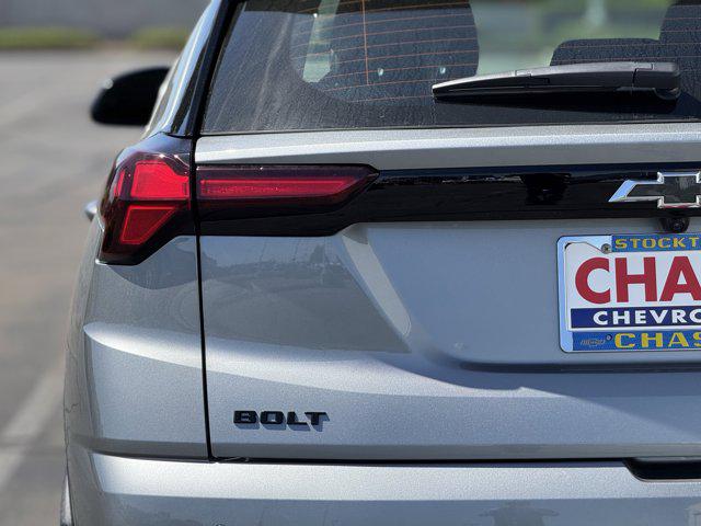 2027 Chevrolet Bolt LT FWD