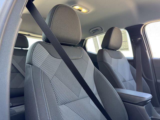 2027 Chevrolet Bolt LT FWD